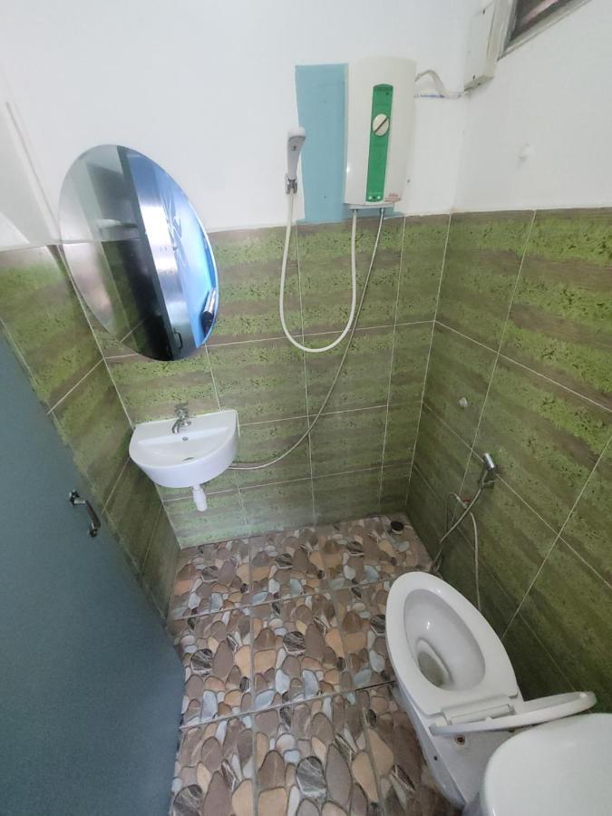 Psiloceye Weed Bar Restaurant & Guesthouse Чиангмай Экстерьер фото